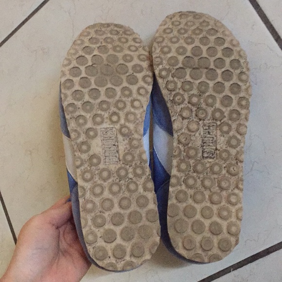 Brooks running shoes - Picture 3 of 3